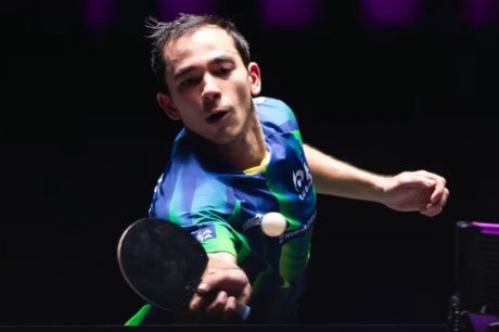 Hugo Calderano é vice-campeão do WTT Champions Macau