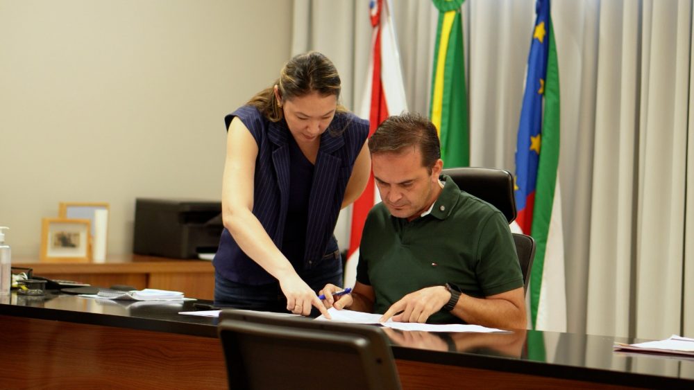 Parintins lança REFIS 2025 para regularização fiscal Parintins lança REFIS 2025 para regularização fiscal