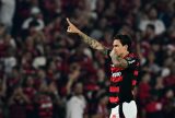 Flamengo vence Estudiantes no Maracanã e larga na frente nas quartas da Libertadores