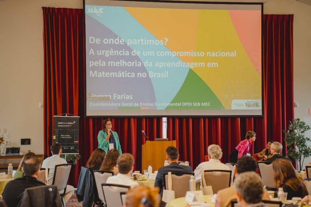 Semed participa de imersão internacional em Stanford sobre ensino de matemática Semed participa de imersão internacional em Stanford sobre ensino de matemática