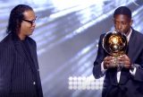 Dembélé e Bonmatí conquistam Bolas de Ouro de melhores do mundo