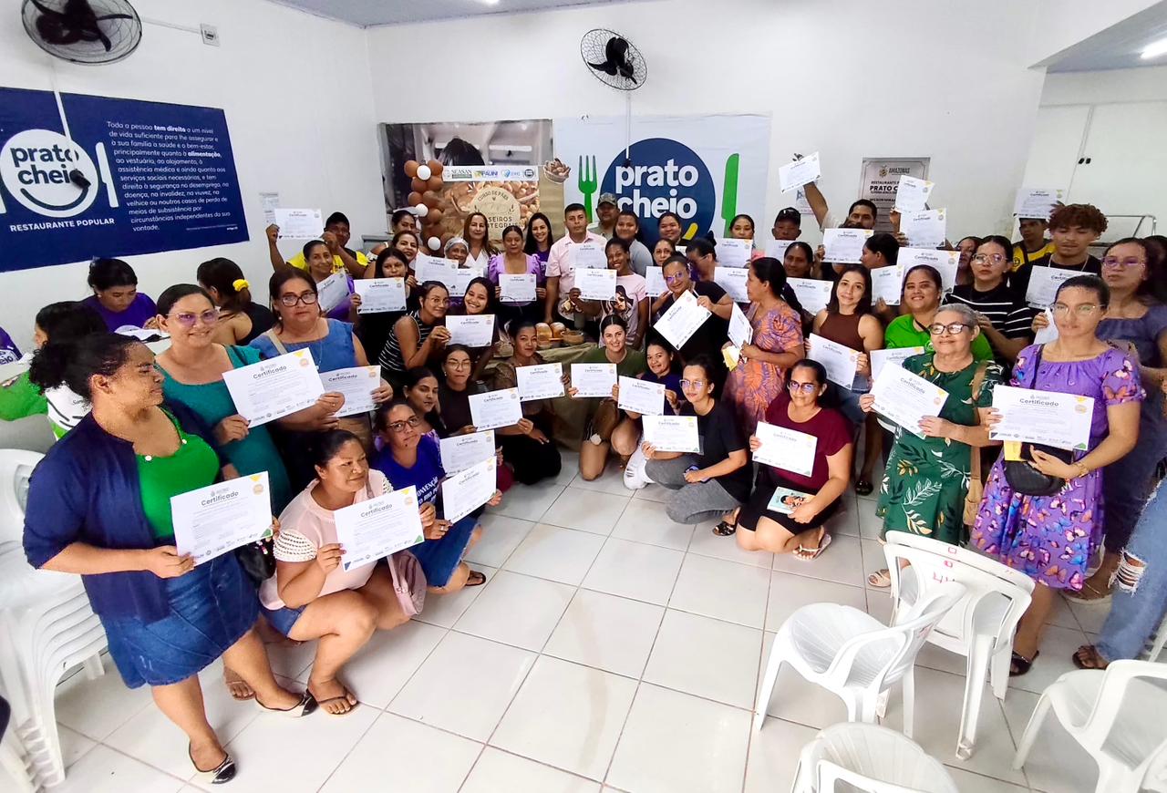 Prato Cheio de Pauini realiza curso de panifica&ccedil;&atilde;o para os frequentadores do restaurante