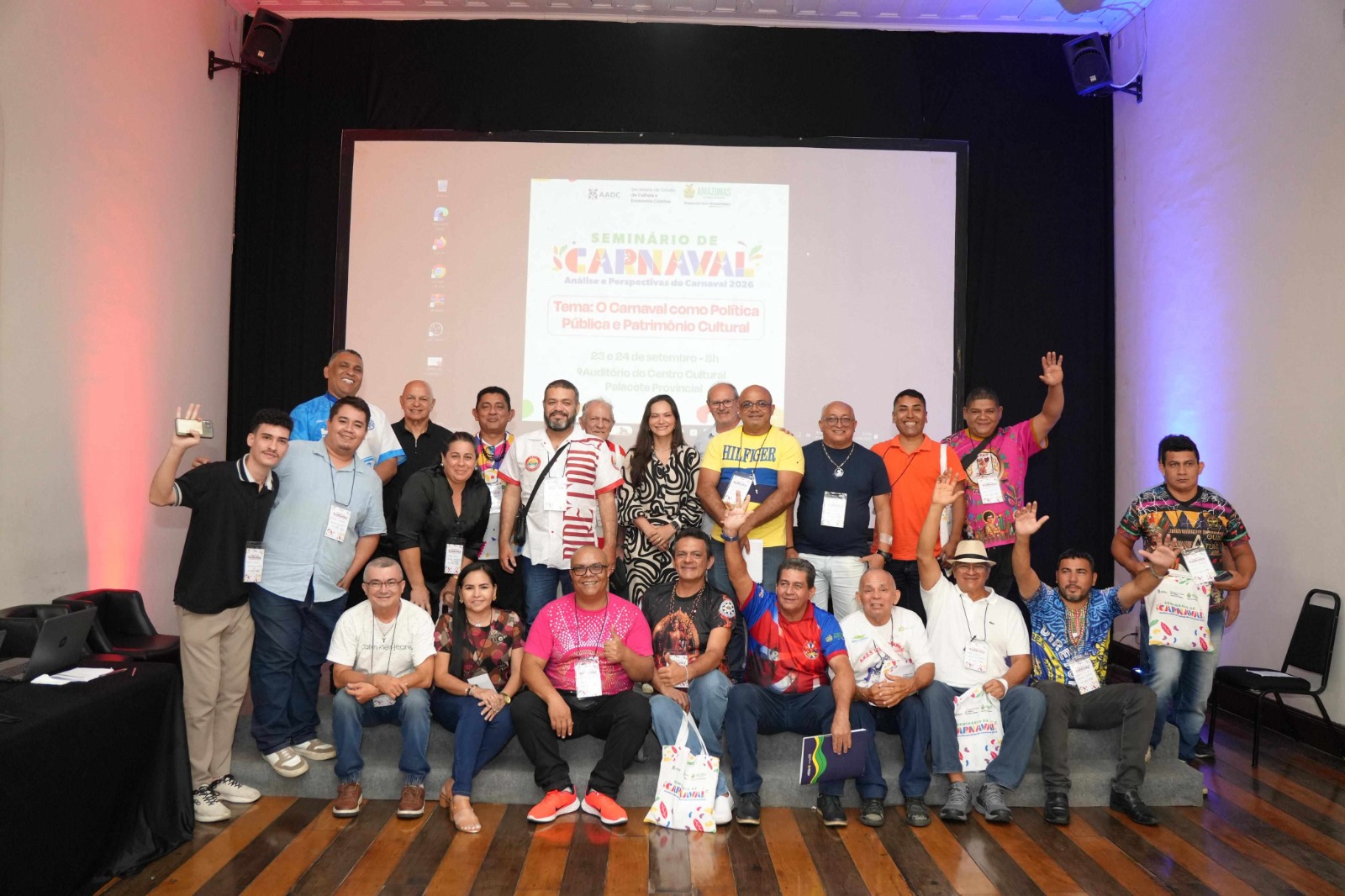 Encontro re&uacute;ne Governo e escolas de samba para fortalecer os desfiles do Carnaval na Floresta 2026
