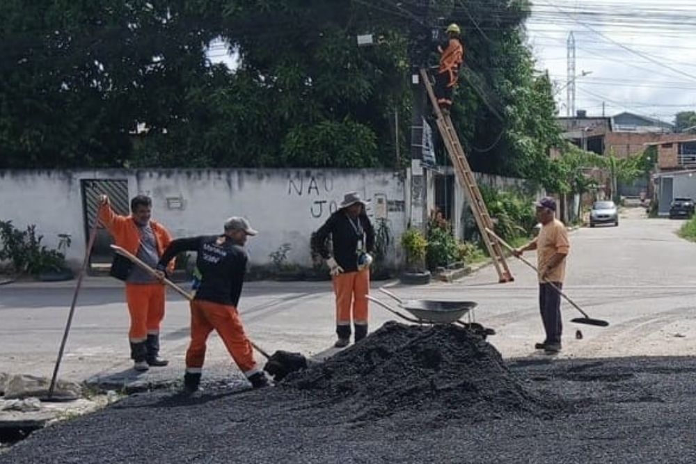 Obras da Seminf renovam rua Santa Apolinária e melhoram infraestrutura na zona Norte de Manaus