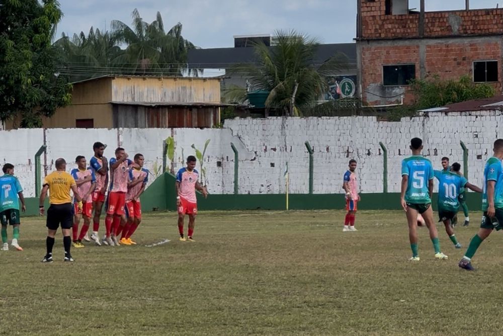 Fonte Boa vence Anori nos pênaltis e garante vaga na final da Copa da Floresta 2025 Fonte Boa vence Anori nos pênaltis e garante vaga na final da Copa da Floresta 2025