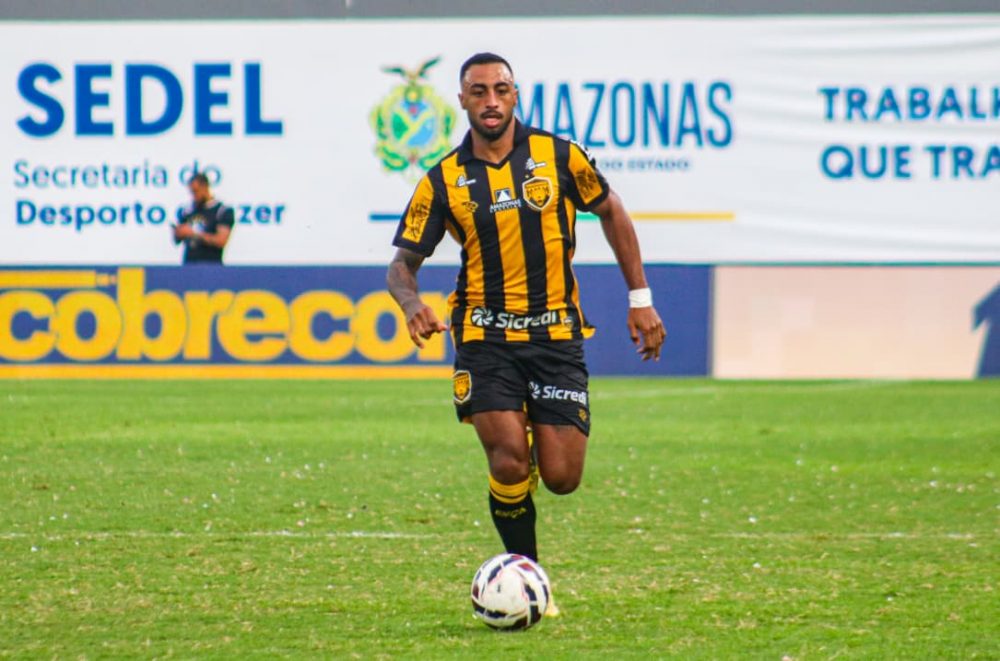 Amazonas enfrenta Chapecoense (SC) nesta segunda (29) no estádio Carlos Zamith