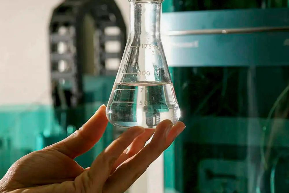 Metanol em bebidas: saiba identificar os sinais de intoxicação