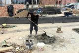Início da obra de quadra promete transformar prática de esporte e lazer no bairro Mauazinho
