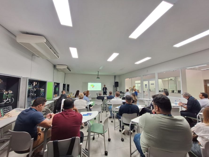 Líderes da indústria conhecem ecossistema de inovação em Manaus