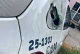Viatura da Polícia tem vidro quebrado em beco na Zona Centro-Oeste de Manaus