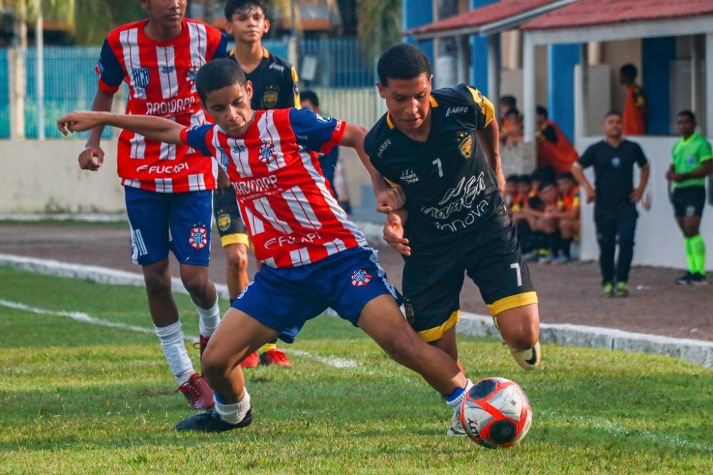 Amazonas goleia e São Raimundo vence de virada no Barezinho Sub14