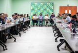 UEA realiza encontro de coordenadores de cursos com foco em planejamento e integração