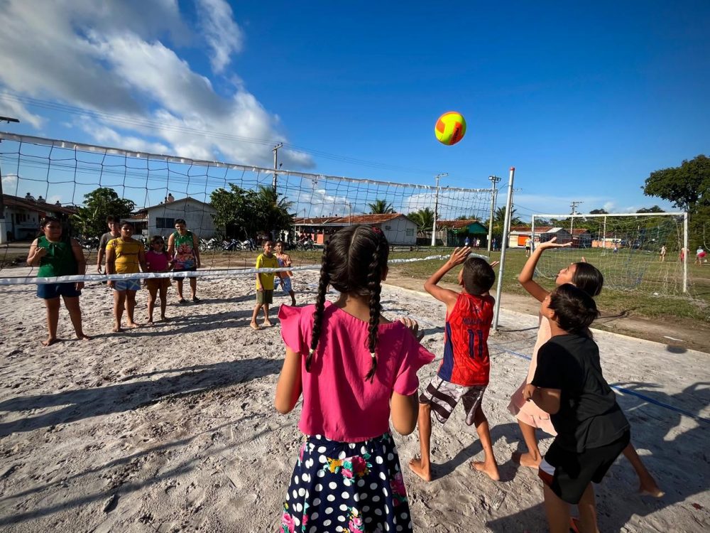 Atividades esportivas marcam Dia das Crianças no Residencial Parintins Atividades esportivas marcam Dia das Crianças no Residencial Parintins
