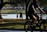 Pesquisas mostram riscos dos extremos climáticos para crianças