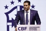CBF anuncia profissionalização da arbitragem e VAR semiautomático