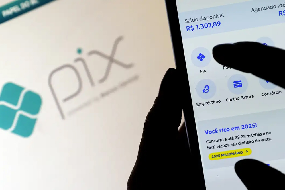 Brasil registra maior índice de golpes digitais e perde R$ 4,9 bi no Pix em 2024