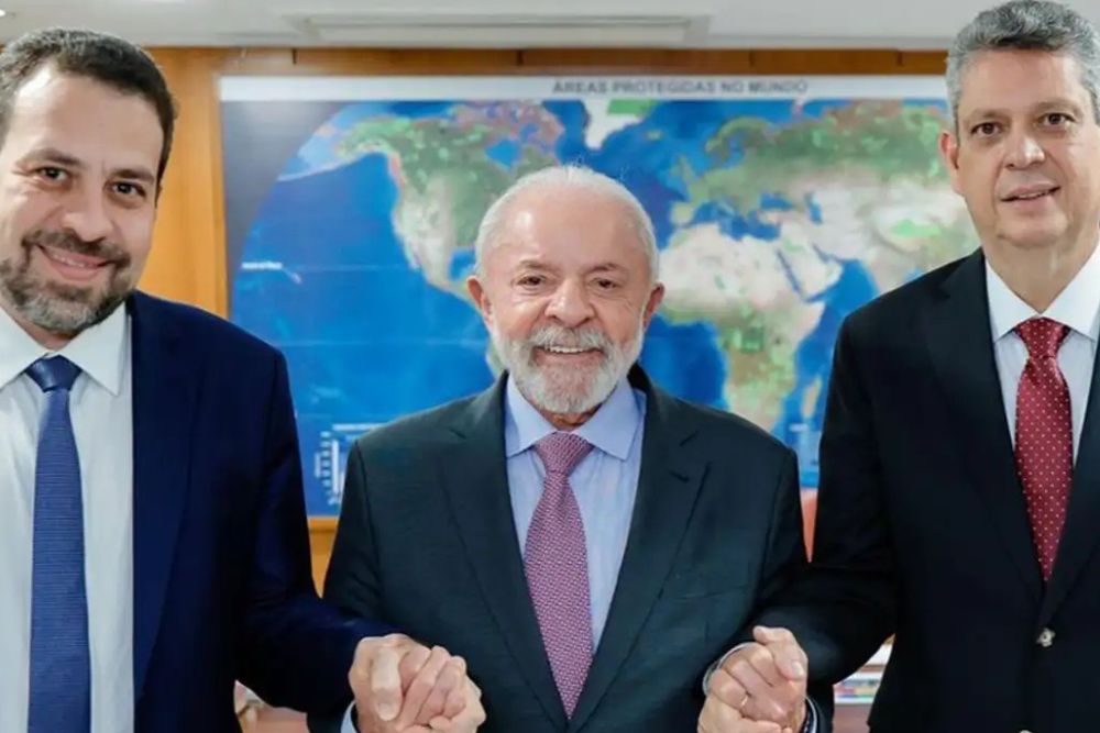 Guilherme Boulos assume a Secretaria-Geral da Presidência Guilherme Boulos assume a Secretaria-Geral da Presidência
