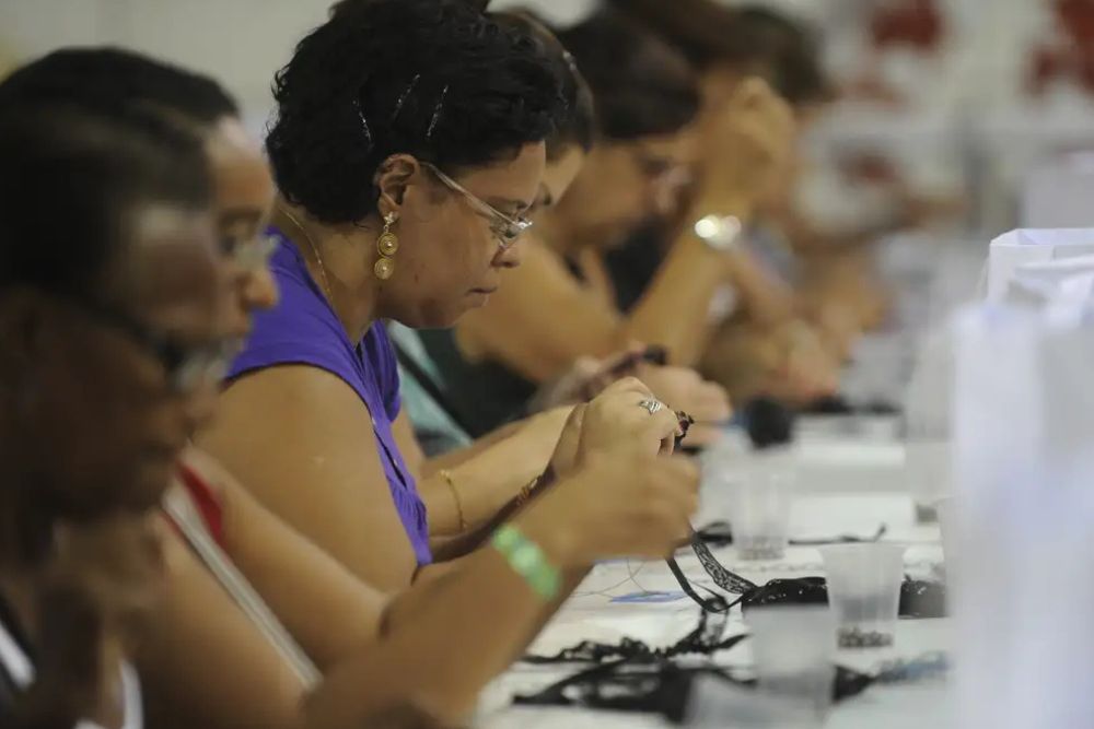 Brasil registra alta de 19,4% no investimento social de empresas e instituições em 2024