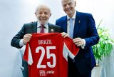 Lula convida presidente da Fifa para lançamento da Universidade do Esporte
