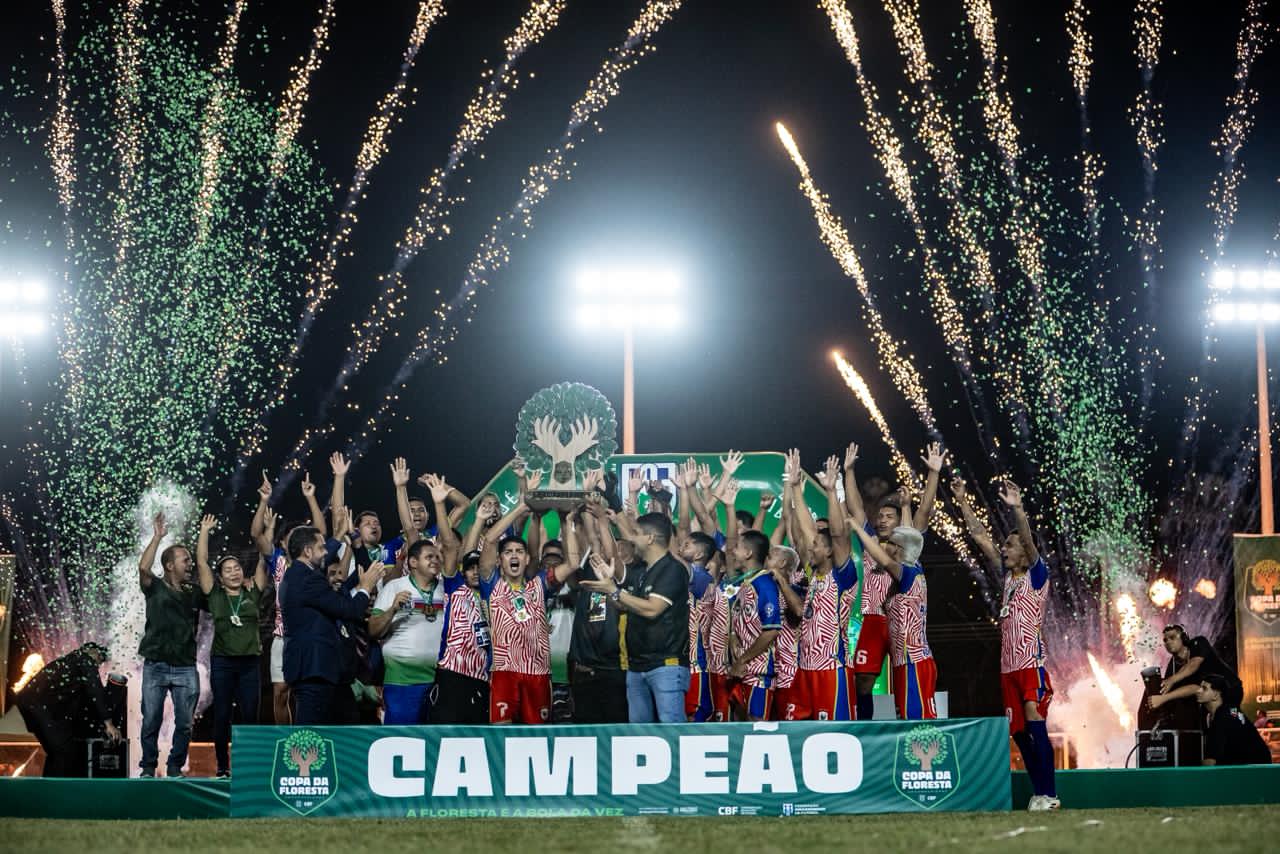Fonte Boa se consagra campe&atilde; da Copa da Floresta 2025