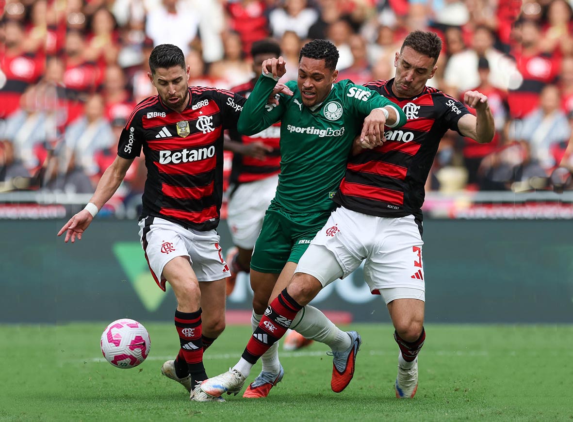 Flamengo e Palmeiras disputam 7ª final brasileira da Libertadores