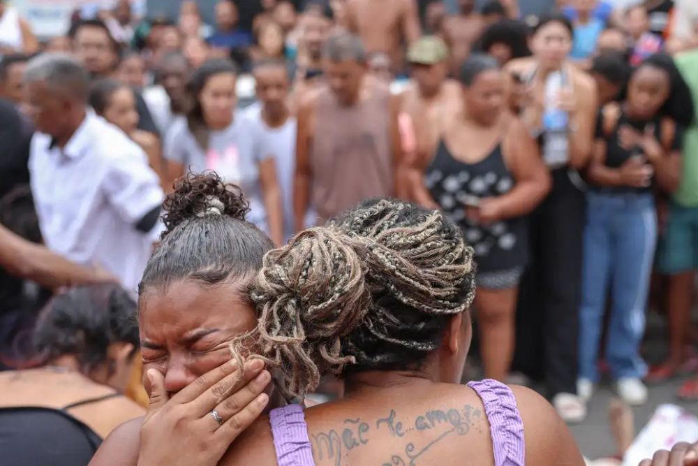 Tiroteios constantes afetam desenvolvimento de crianças em comunidades