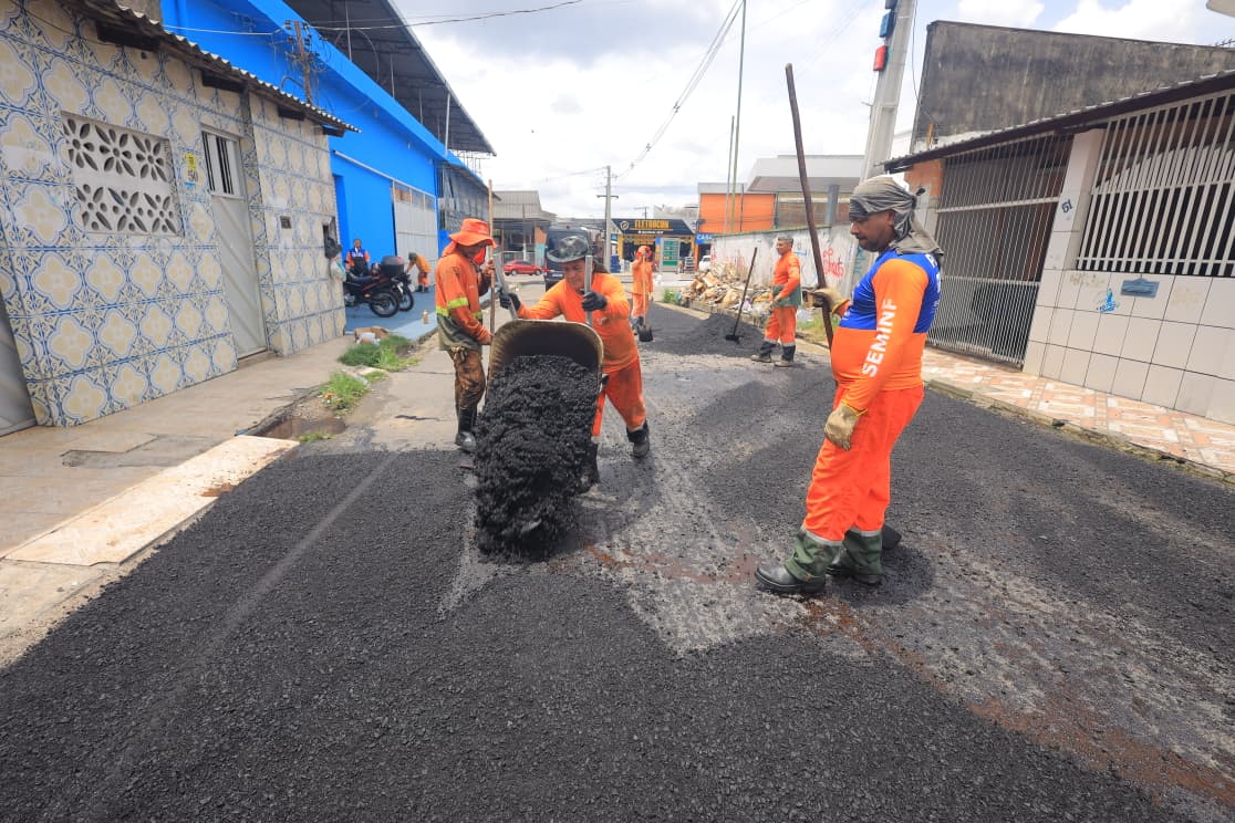 ‘Plano de Verão’ da Prefeitura de Manaus avança no bairro Jorge Teixeira ‘Plano de Verão’ da Prefeitura de Manaus avança no bairro Jorge Teixeira