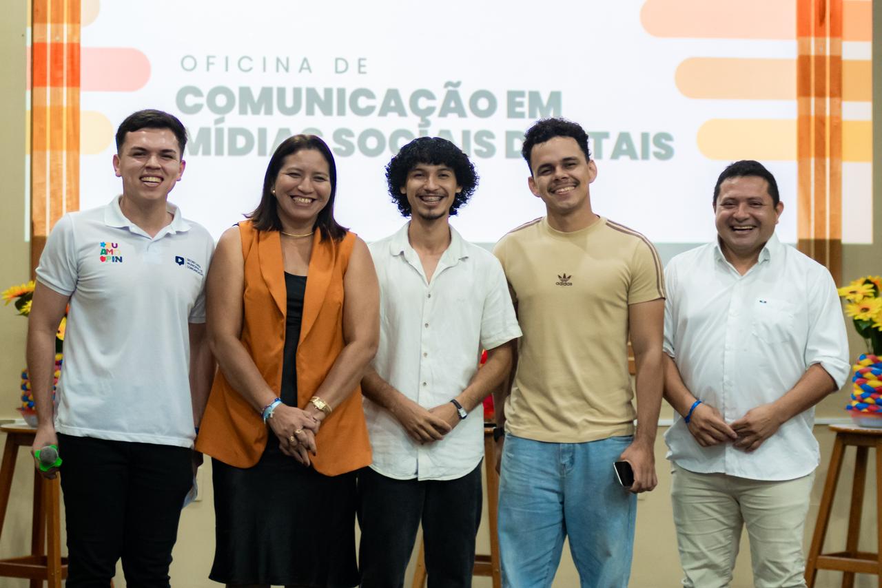 Parintins capacita profissionais da Educa&ccedil;&atilde;o em m&iacute;dias sociais