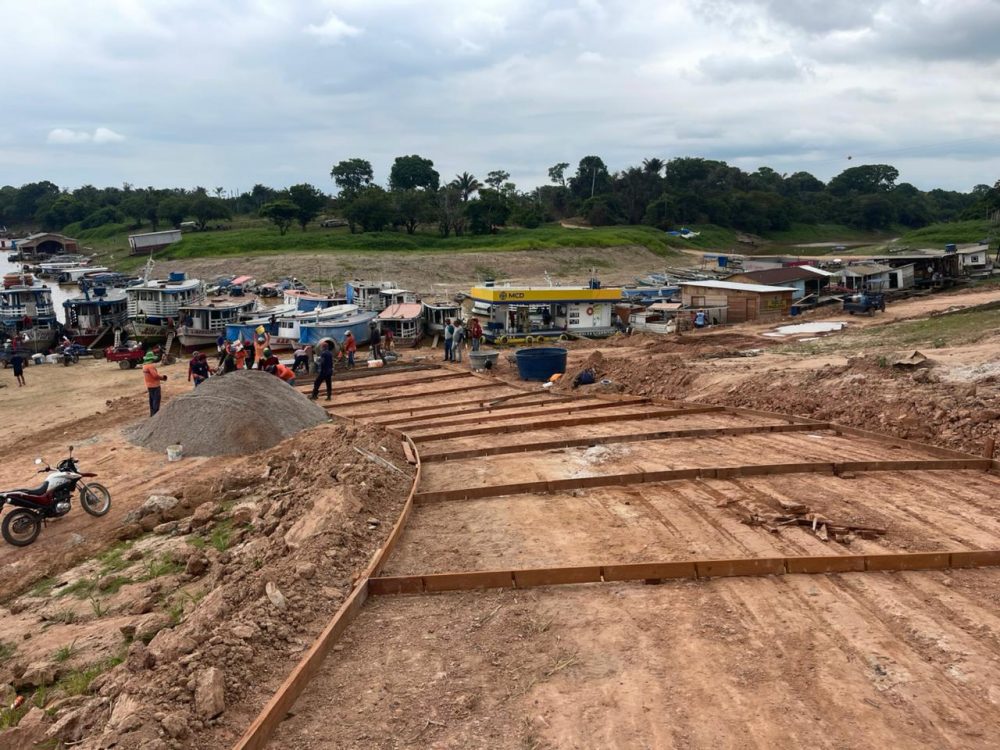 Barreirinha realiza melhorias na Orla do Pucu