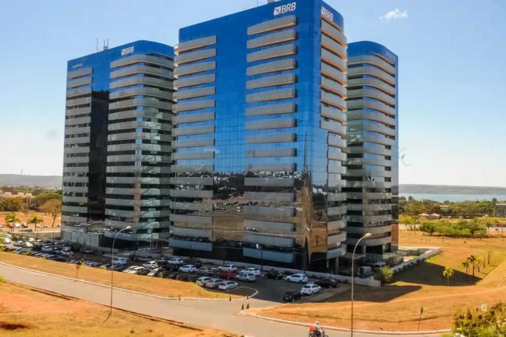 BRB esclarece que não foi alvo de bloqueio na Operação da PF