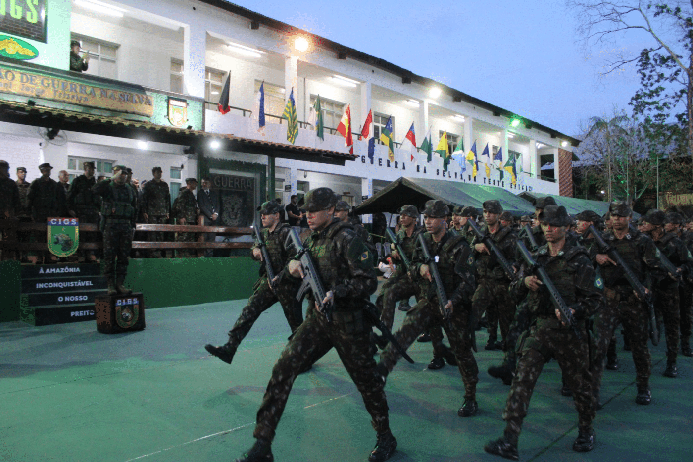 Militar e mais dois são presos por furto de 1.500 munições do Cigs