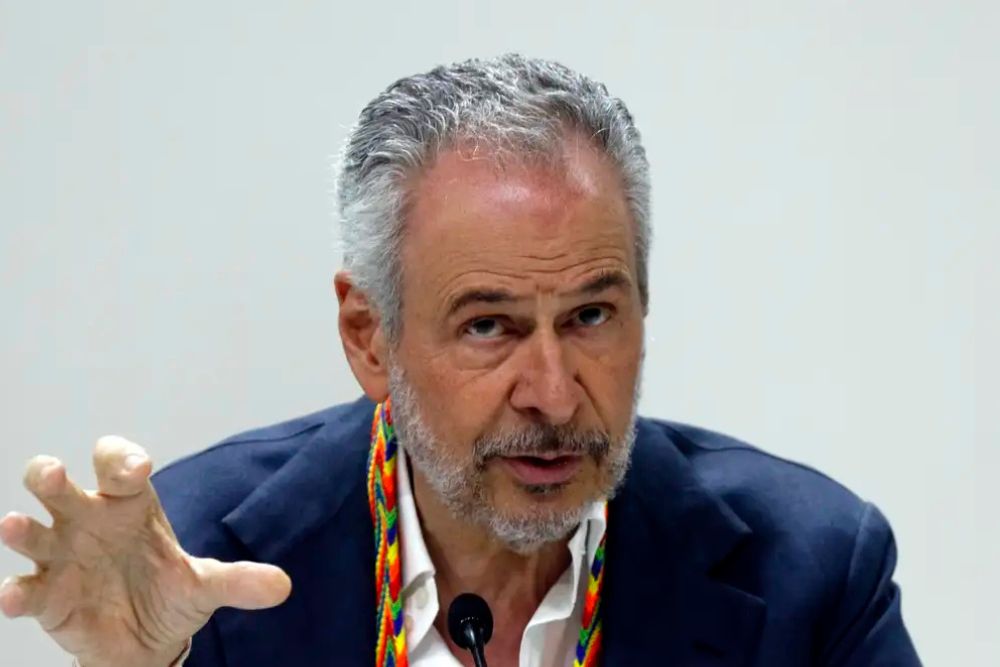 Presidente da COP30 prevê prolongamento das negociações após incêndio