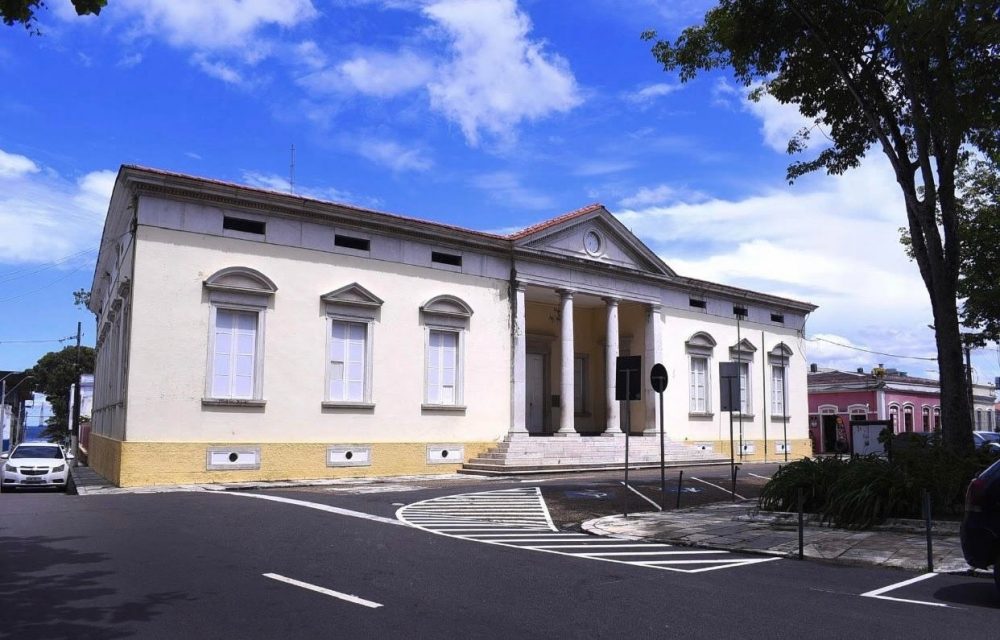Mostra &lsquo;Amazonas, meu amor&rsquo; leva arte sustent&aacute;vel ao Museu da Cidade de Manaus
