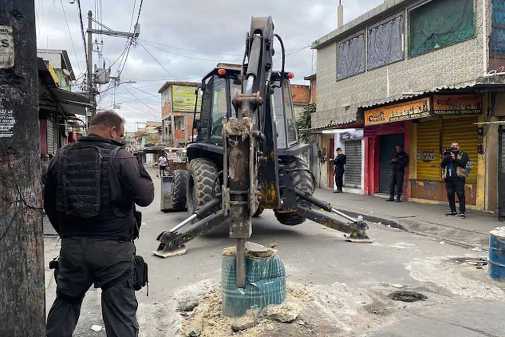 Senado aprova projeto que criminaliza bloqueio de vias com barricadas para cometer crimes