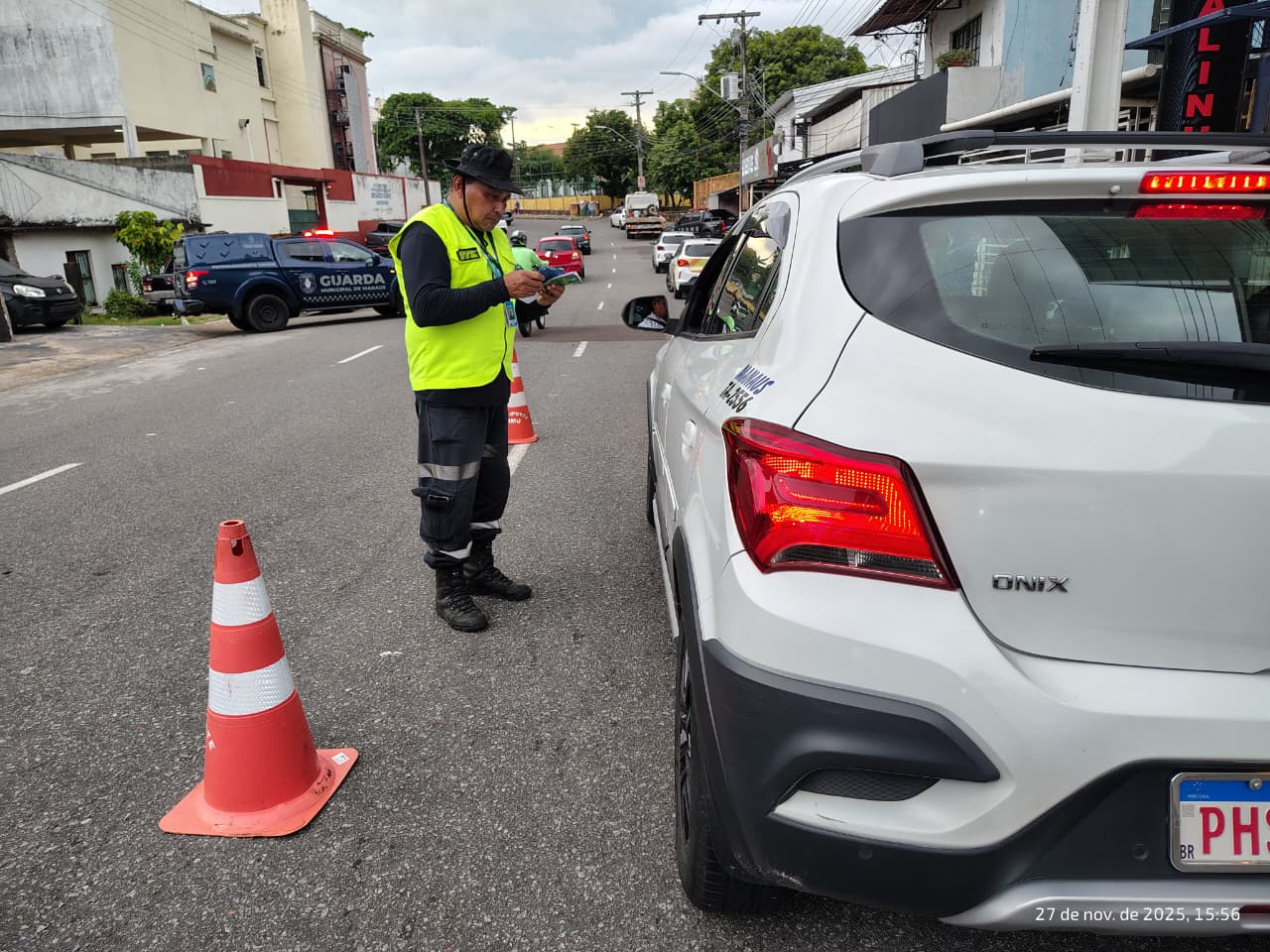 Prefeitura de Manaus intensifica fiscalização do transporte complementar e táxi na zona Sul