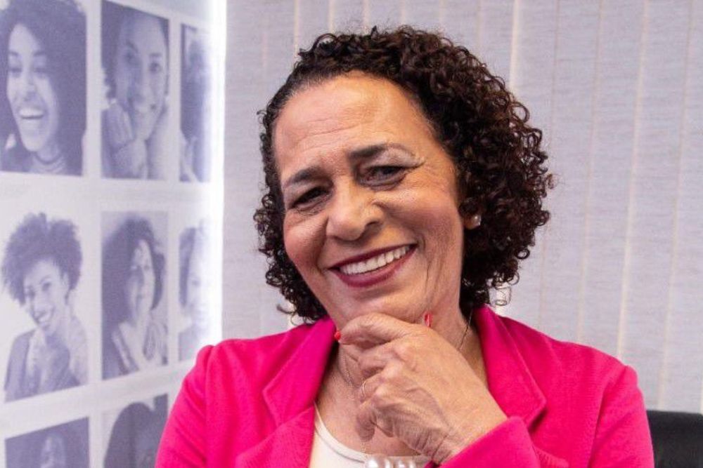 Partido da Mulher Brasileira adota nova identidade e muda o nome para Democrata