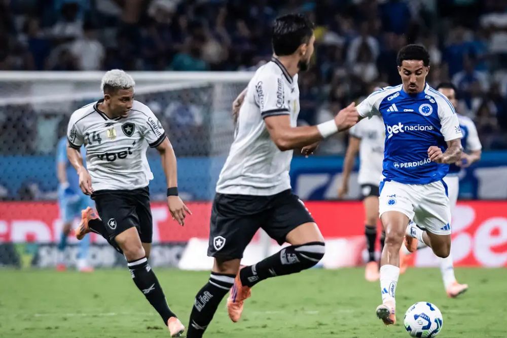 Cruzeiro e Botafogo empatam no encerramento da 37&ordf; rodada do Brasileir&atilde;o