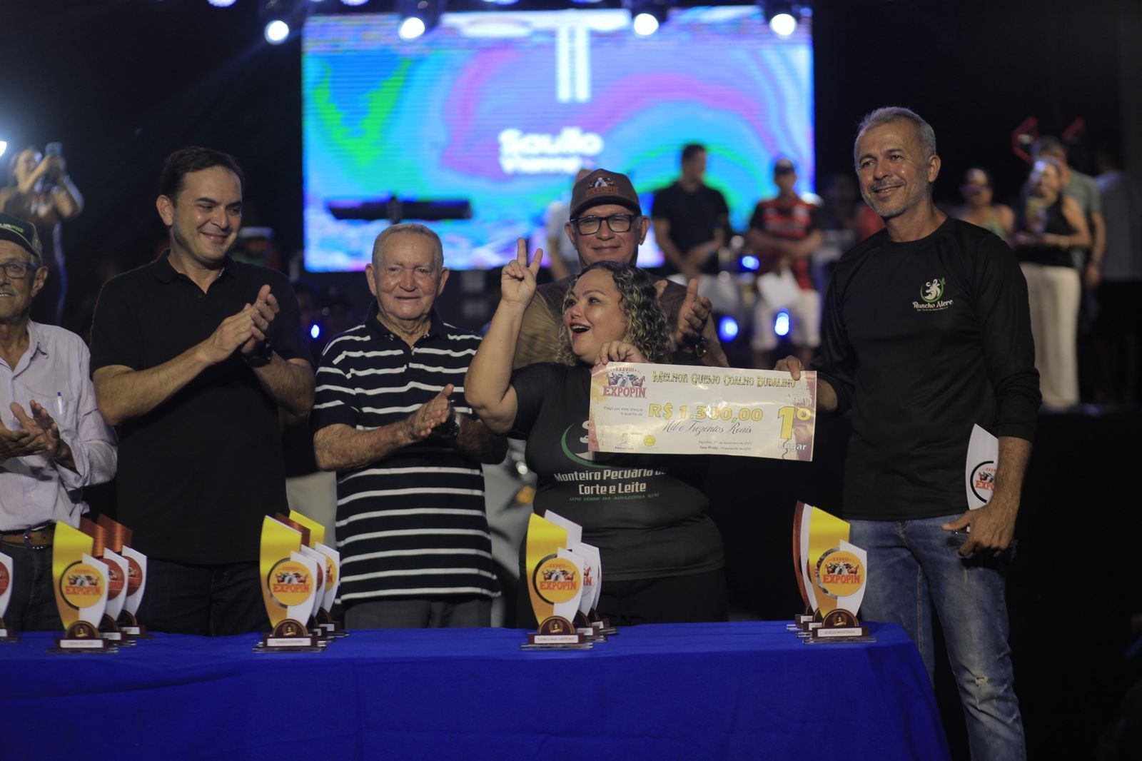 Prefeitura premia campeões da Prova do Laço na 38ª Expopin