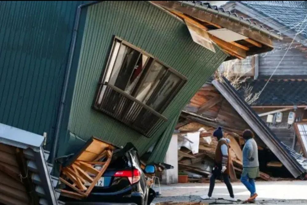 Tremor de 7,5 no Japão deixa 30 feridos e mantém país em alerta para novos abalos