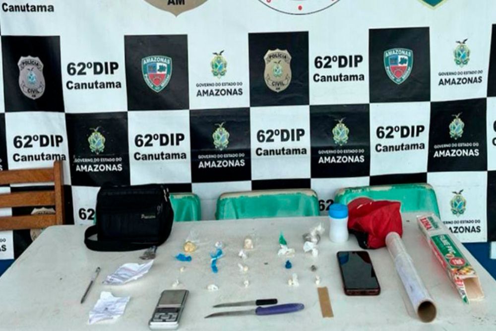 Dupla &eacute; presa com 17 trouxinhas de drogas em Canutama, interior do AM