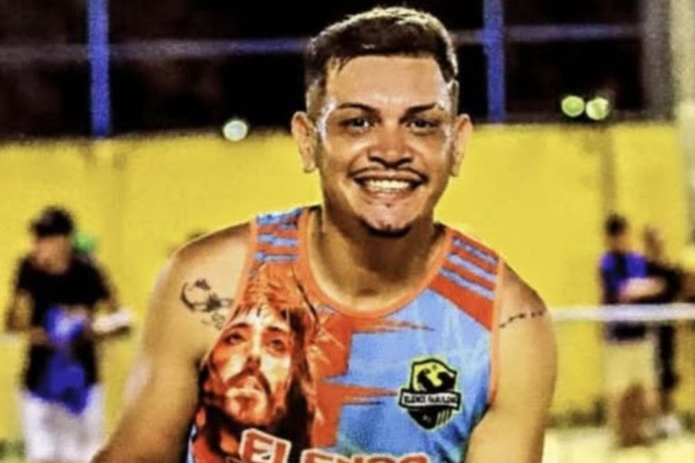 Goleiro de time amador &eacute; morto a tiros ap&oacute;s jogo no Monte das Oliveiras