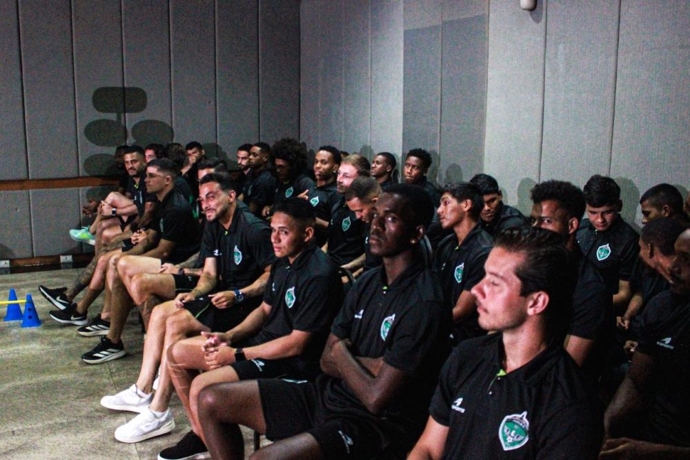 Manaus FC apresenta elenco e projeta temporada 2026 no futebol amazonense