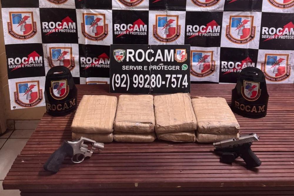 Homem é preso com oito tabletes de drogas e armas em Iranduba