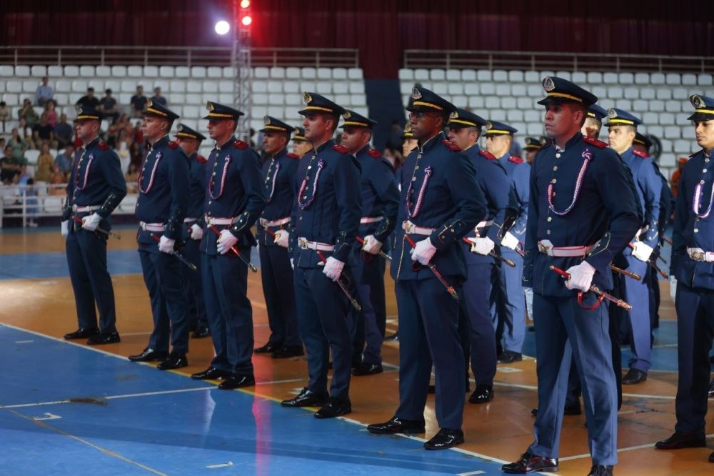 Amazonas forma primeira turma de Oficiais Combatentes do Corpo de Bombeiros Militar