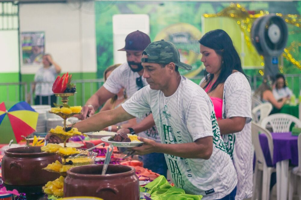 Reino Unido da Liberdade promove feijoada da harmonia