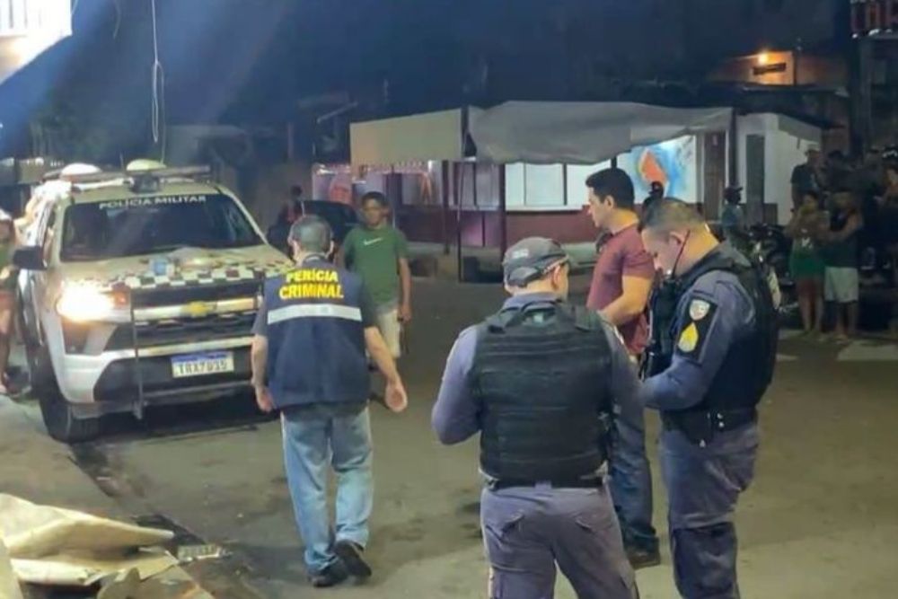 Homem &eacute; morto a tiros em local de trabalho na zona leste de Manaus