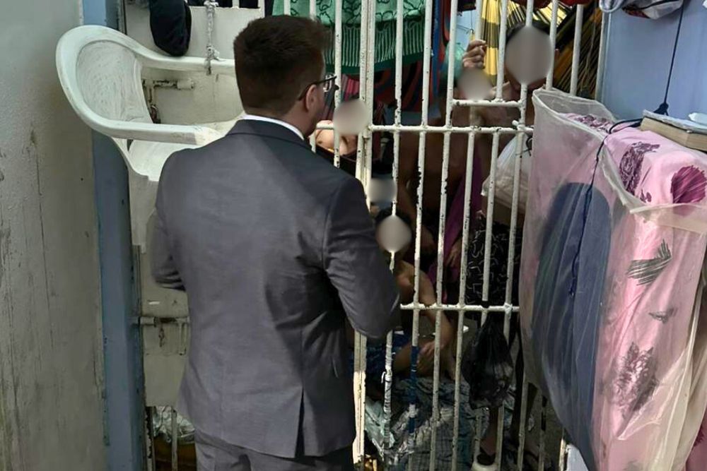 MPAM apura uso irregular de delegacia como unidade prisional em Envira 