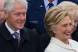 Bill e Hillary Clinton aceitam depor em investigação sobre o caso Epstein