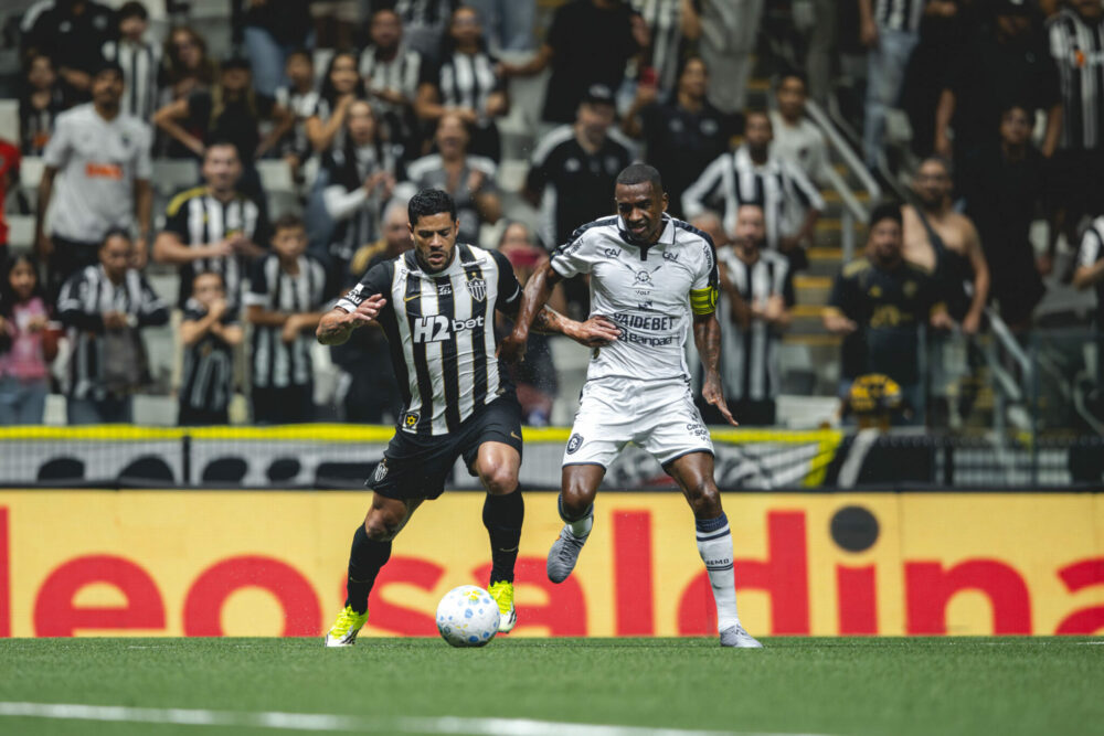 Galo e Leão ficam no 3 a 3 em duelo movimentado na Arena MRV