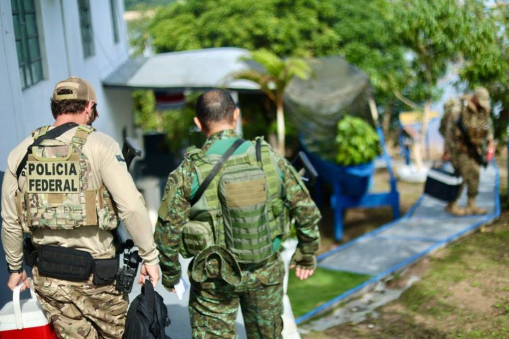 Garimpo ilegal em Manaus &eacute; alvo de a&ccedil;&atilde;o integrada de autoridades